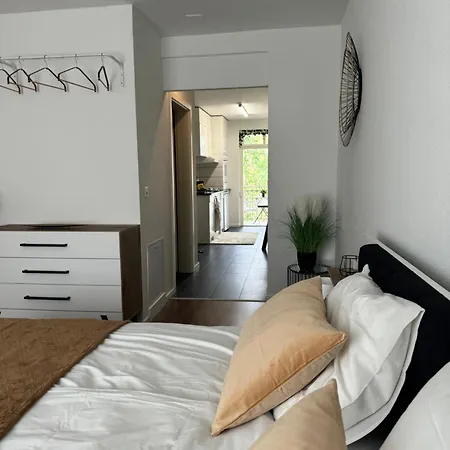 Eine Schoene Wohnung Bei Der Erlenmatte Basel Exterior foto